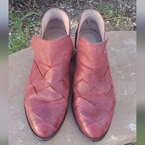 Seychelles Woven Leather Ankle Boots Rust Red Size 8